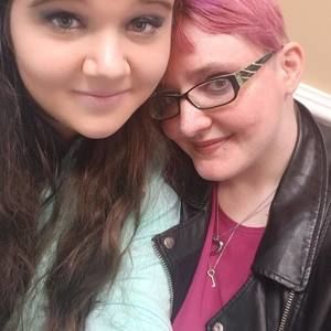 Meet your Posher, Cara